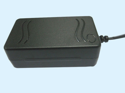 Adaptador 7V 3.0A 21W do poder do Desktop do caso plástico, nível V da estrela da energia da reunião