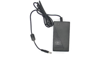 Fonte de alimentação externo do interruptor do Desktop