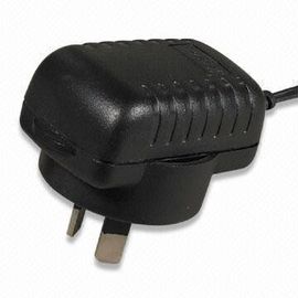 Adaptador da C.A./C.C., disponível em vários adaptadores do poder do curso de Ktec das especificações