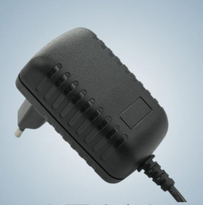 Preto universal eletrônico do adaptador EN60950 da alimentação CA 11W com vasta gama
