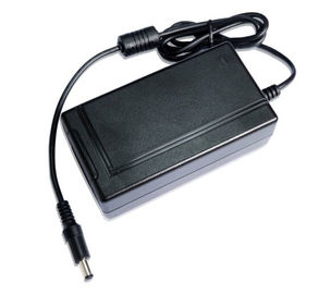 Adaptador médico do poder IP22, adaptador do poder de AC-DC com aprovação do CE ROHS