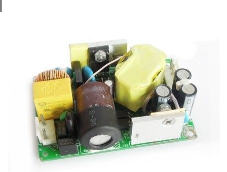 A C.A. médica da eficiência elevada às fontes de alimentação de DC Output 18V/2.22A MD50-220S18