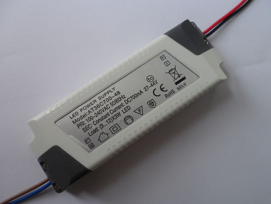 a C.A. constante da corrente de 5W 350Ma à C.C. conduziu a fonte de alimentação conduzida 18V das luzes do motorista