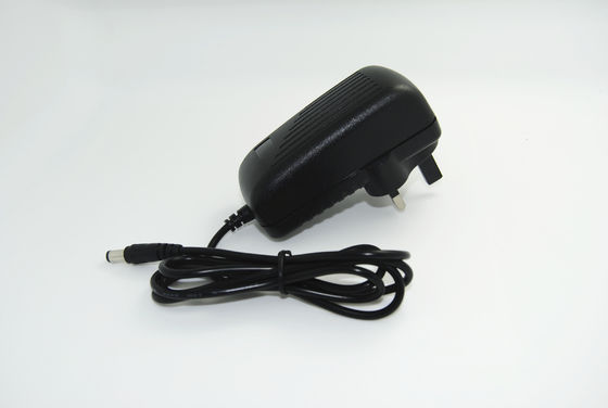 24V adaptador do poder da montagem da parede dos pinos do Reino Unido 3 da saída da C.C. 1A 24W, CE/FCC/RoHS
