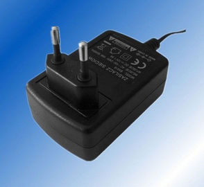 UL do adaptador 5V 5A 25W do poder da montagem da parede da compatibilidade electrónica dos E.U./UE/CE/GS/FCC