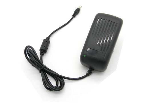 a C.A. 110V entrou o UL do adaptador 12V 3A do poder de Wallmount AC/DC da tomada dos E.U. certificado