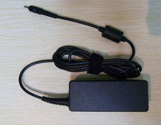 Carregador compatível do adaptador da C.A. do poder do portátil de Samsung PA-1400-14