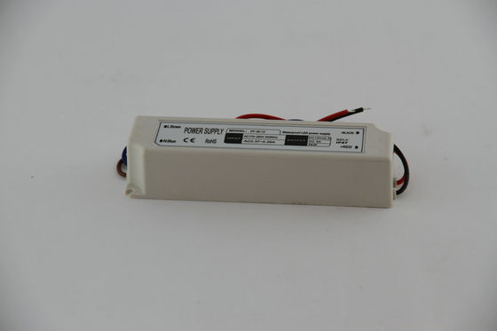 300 do motorista impermeável constante do diodo emissor de luz da tensão de 3A 36W VAC de série completa para a câmera do CCTV