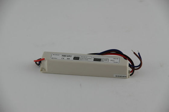 Motorista constante alto do diodo emissor de luz da tensão do brilho 12V 20W impermeável com C.A. universal
