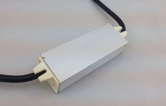 luz impermeável exterior 3W IP67 SMD3535 do ponto do diodo emissor de luz de 50mm DC24V