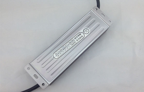 P83 RGB personalizou o diodo emissor de luz impermeável DC24V 108W do diodo emissor de luz Mesh Curtain
