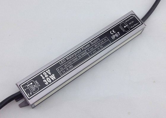 A fonte de alimentação constante 12VDC/C.C. do diodo emissor de luz de uma tensão de 30 watts 24V para o pixel do diodo emissor de luz ilumina-se